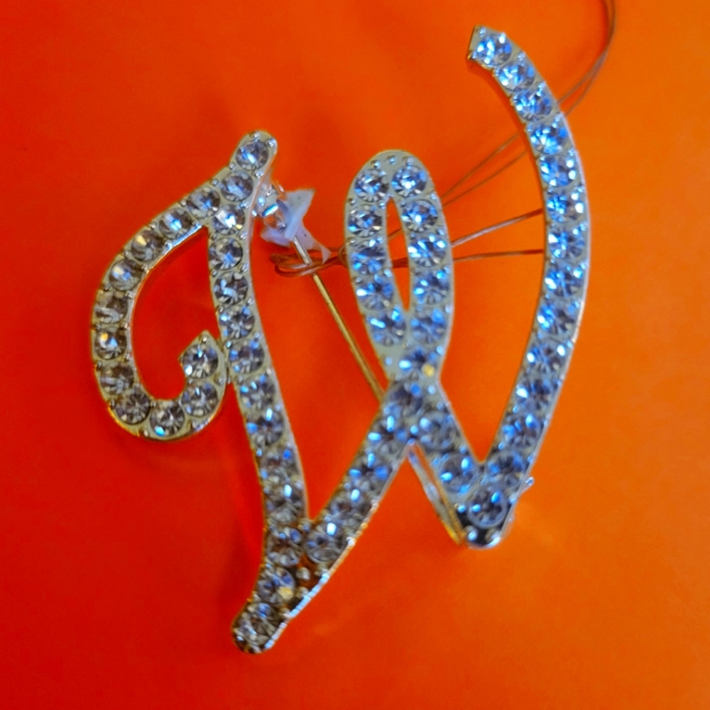 W rhinestone pin